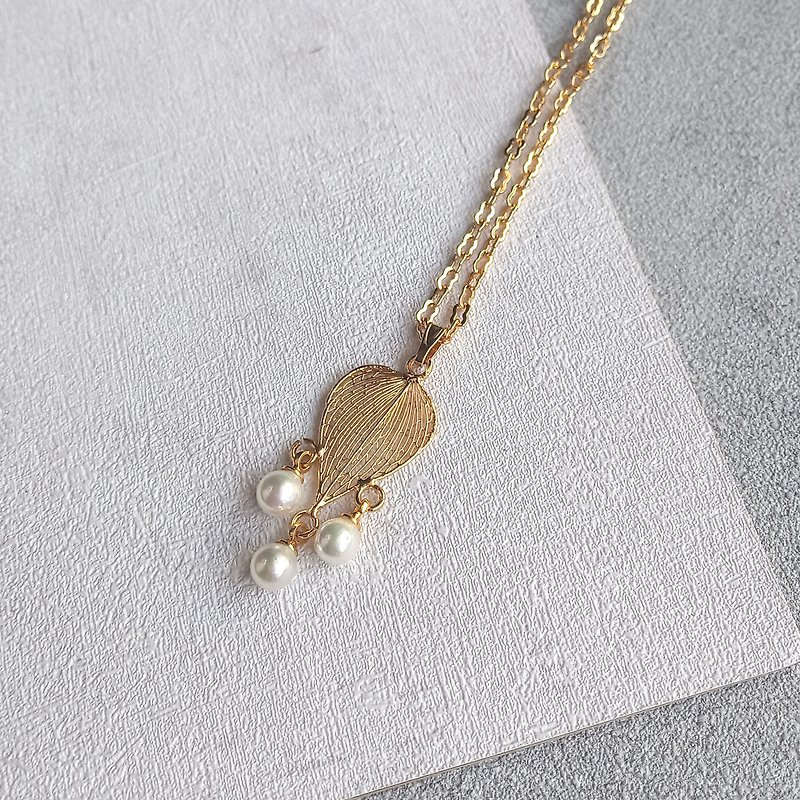 [Made of pure leaf veins] Precious and precious necklace - Necklaces - Other Metals Gold
