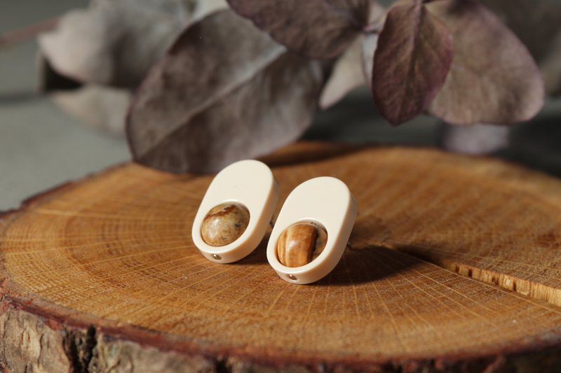 天然寶石（碧玉）耳環、手工樹脂飾品 - 耳環/耳夾/耳骨夾 - 樹脂 多色