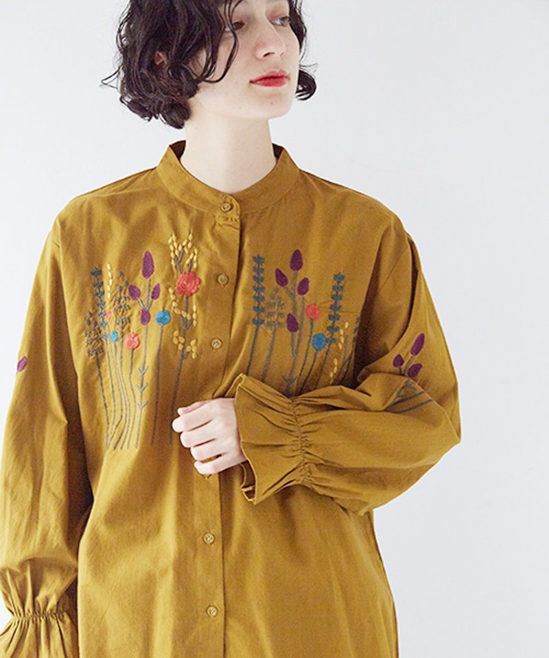 秋の草花刺繍 バンドカラー長袖シャツブラウス - 女襯衫 - 棉．麻 黃色