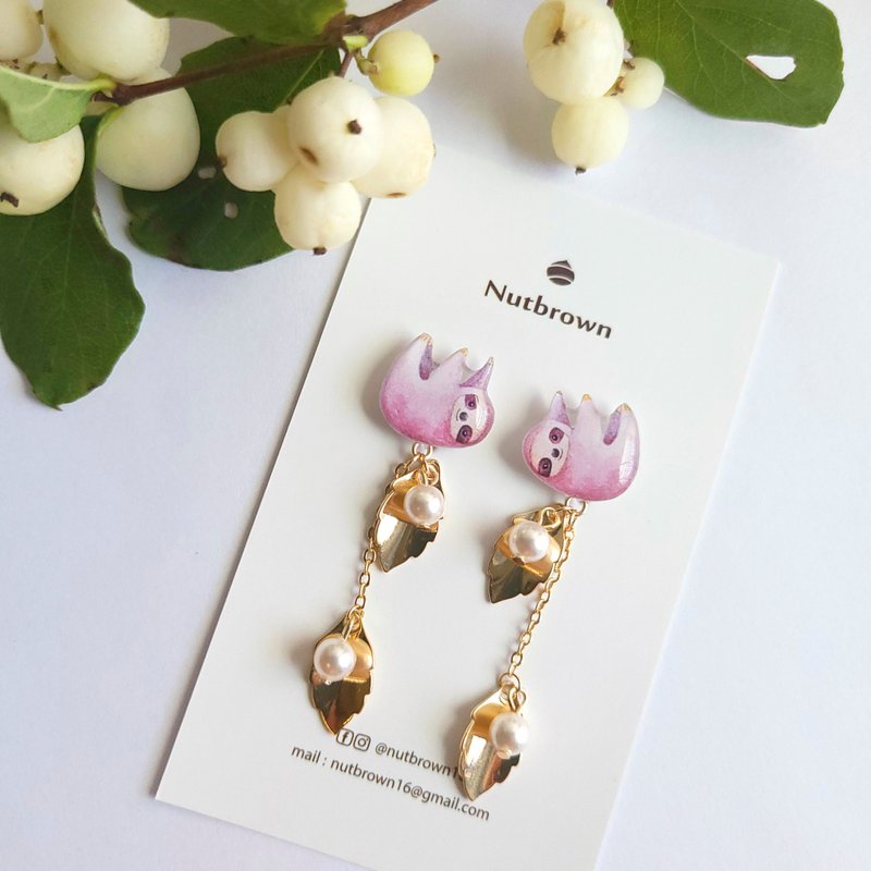 Animal Series-Sloth Pearl Earrings/ Clip-On - ต่างหู - เรซิน หลากหลายสี