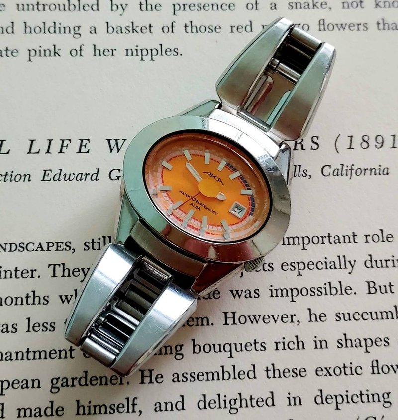 1960s space science fiction style Neon Orange Japanese Seiko Alba women's out-of-print quartz watch - นาฬิกาผู้หญิง - โลหะ สีส้ม