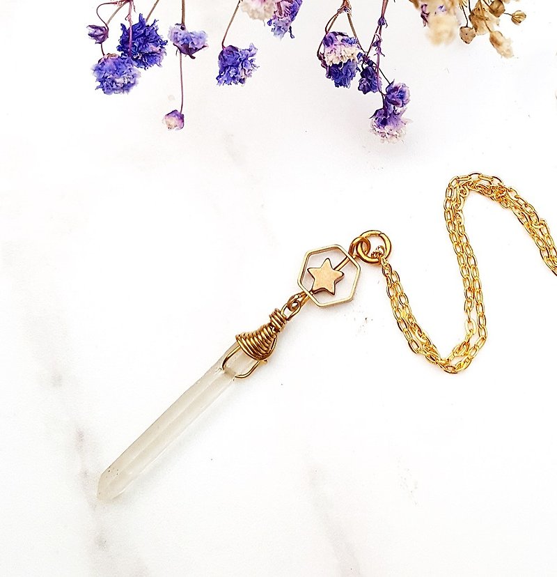 Pure Starry Sky Frosted White Crystal Rough Stone Bronze 16K Gold Plated Necklace Rough Stone Hand-made Minimalist Personality - สร้อยคอ - เครื่องเพชรพลอย ขาว