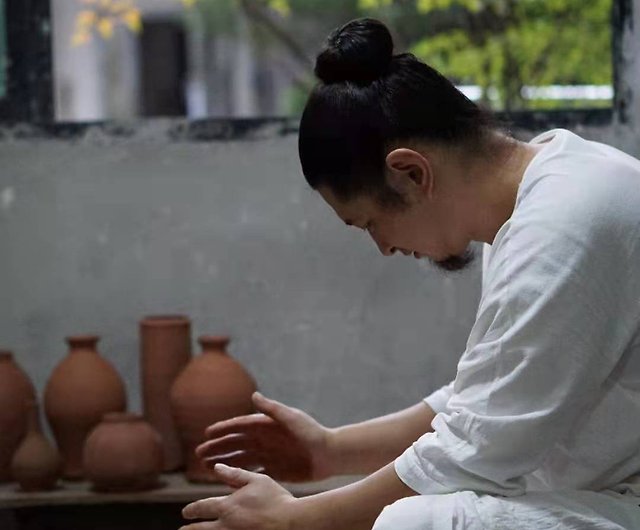 手作り陶磁器花瓶|円筒形装飾花瓶 - ショップ yuesongworkshop 花瓶・植木鉢 - Pinkoi