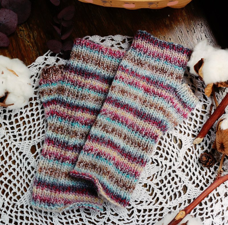 Handmade - Childlike Czech - knit wool mittens - ถุงมือ - ขนแกะ หลากหลายสี