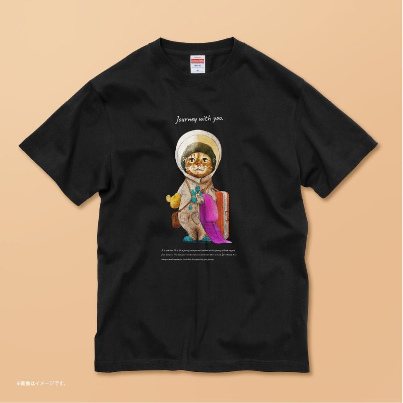 The cat following you./コットンTシャツ - 女 T 恤 - 棉．麻 白色
