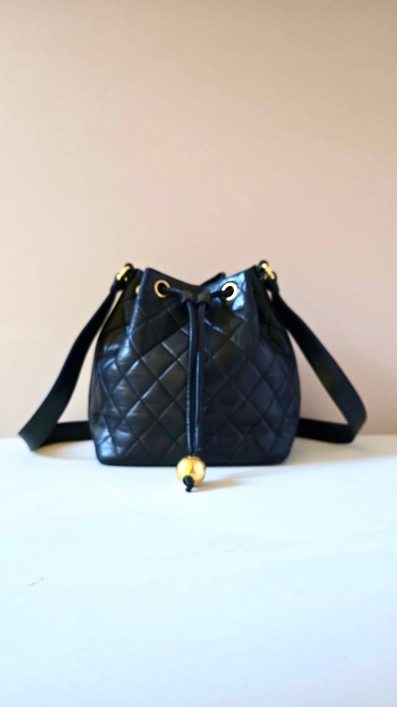 絕版中古包 Chanel古董黑色水桶包 側背包 單肩包 斜背包 二手包 - 側背包/斜孭袋 - 真皮 黑色