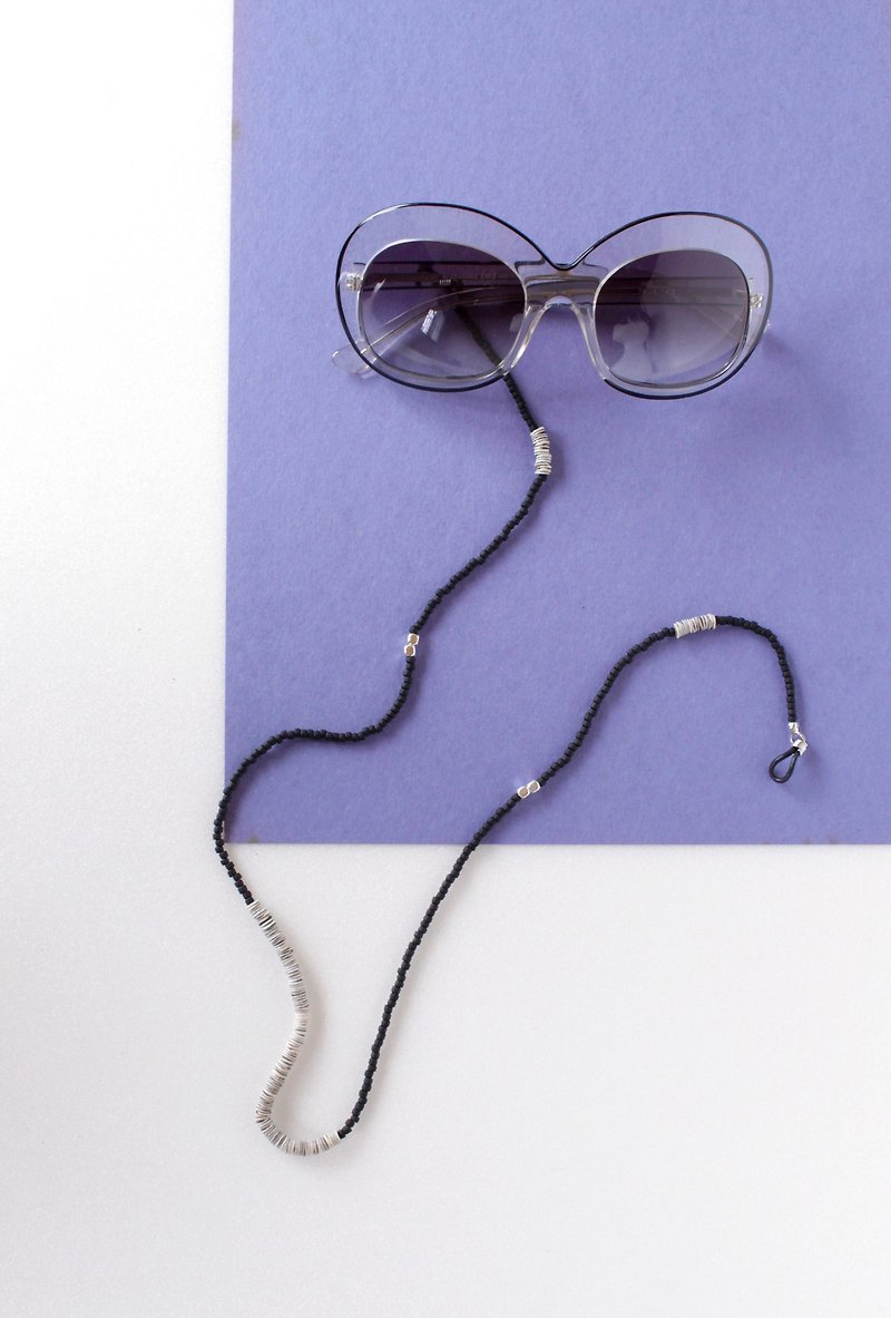 Black Shell Glasses chain Necklace - กรอบแว่นตา - แก้ว สีดำ