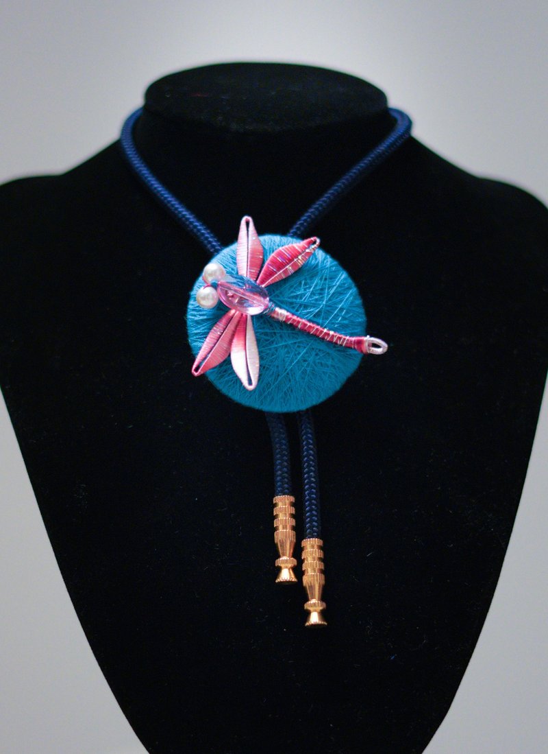 纏花波洛領結(蜻蜓)/波洛領帶/Twine Flower Bolo Tie - 項鍊 - 繡線 多色