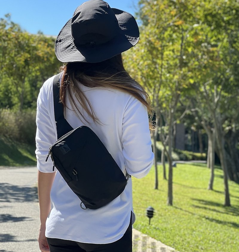 INUK Eco-Palette Carry-On Bag | Eco Primary Fisher2_RP Black | Shoulder Bag - Messenger Bags & Sling Bags - Polyester Black