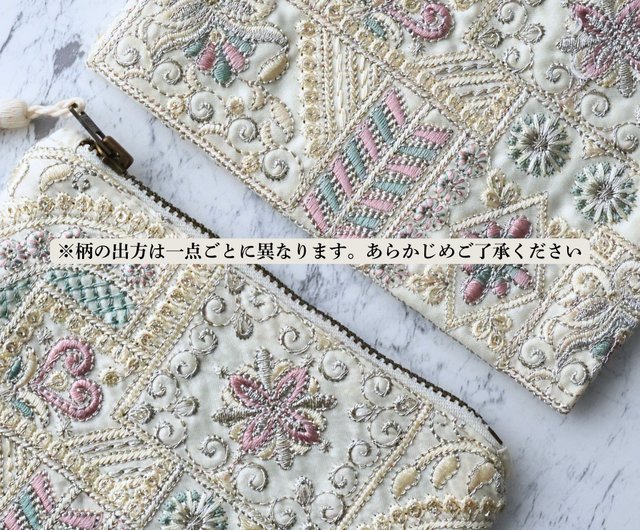 インド刺繍生地のフラットポーチ ホワイト - ショップ KEYS
