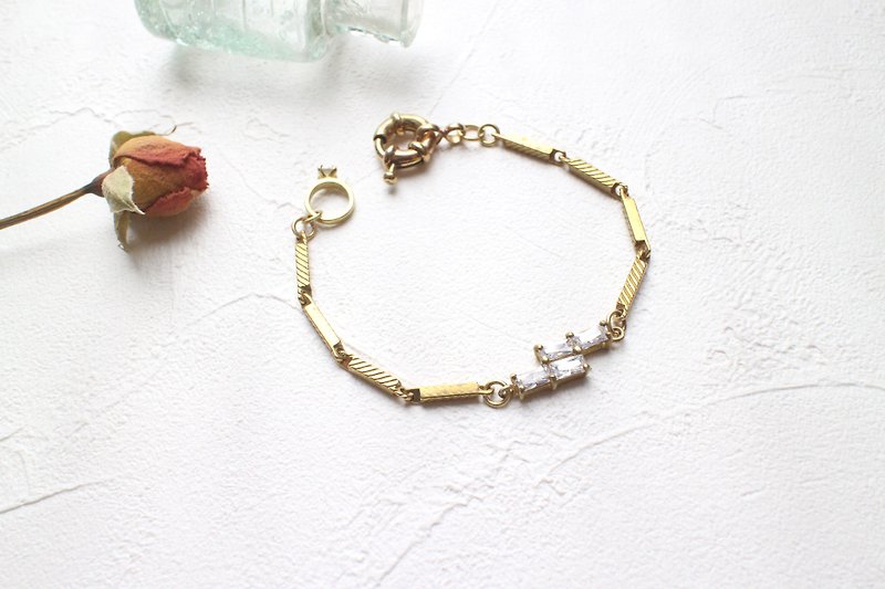 Classic -zircon brass handmade bracelet - สร้อยข้อมือ - ทองแดงทองเหลือง สีทอง