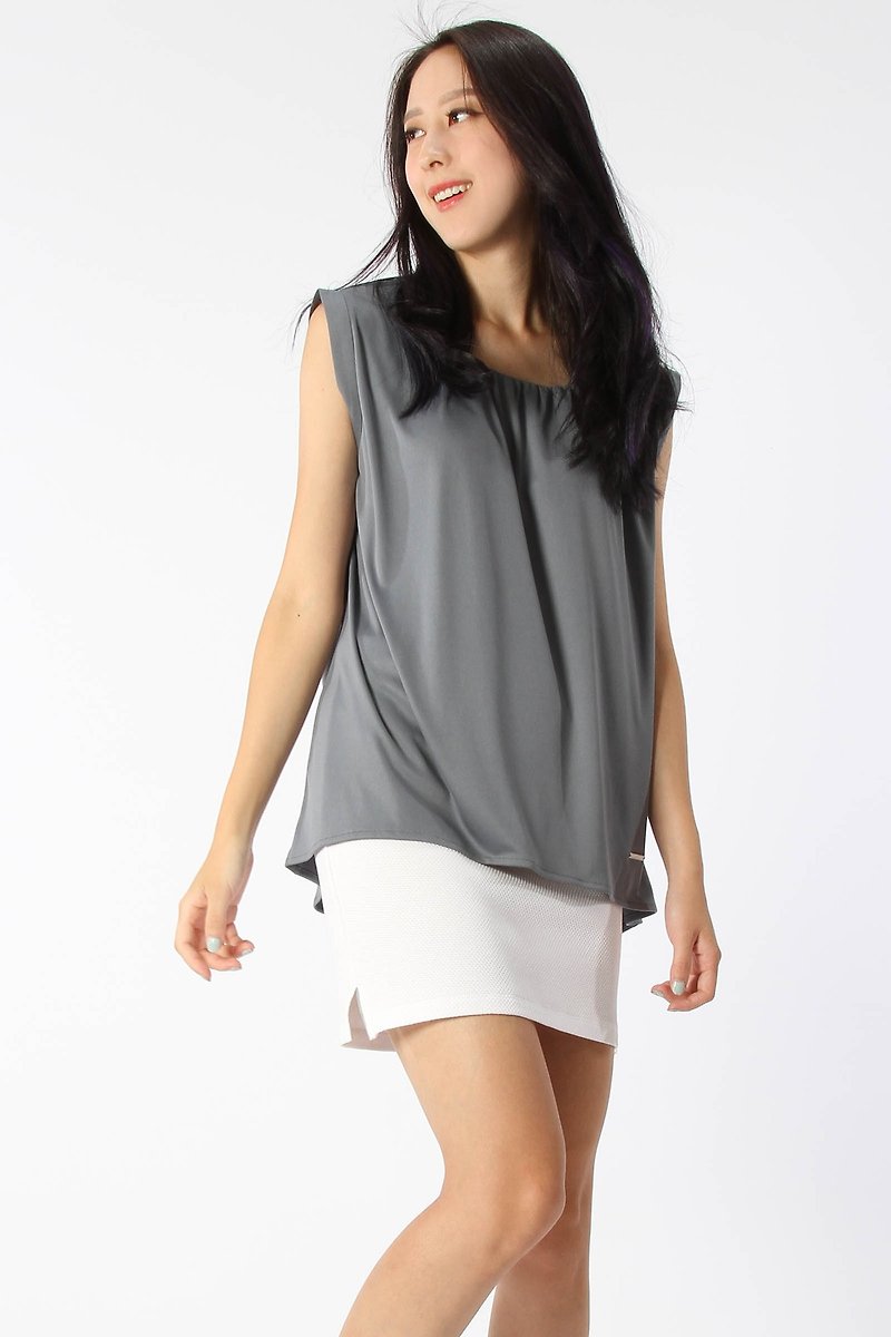 Elegant fine fold sleeveless Tee suction - Women's Tops - Polyester Gray