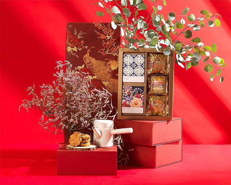 [New Year Gift Box] Fengming Chaoyang Gift Box A (lightweight box, macaron nougat, handmade biscuits) - ขนมคบเคี้ยว - อาหารสด สีแดง