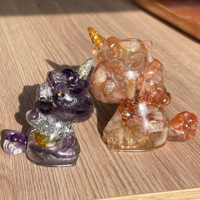 Unicorn | Handmade customized Organ energy crystal - ของวางตกแต่ง - เรซิน 