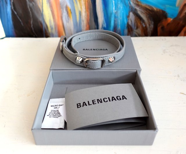 Tilsyneladende Udgående pære French luxury brand Balenciaga gray wrinkled leather Silver buckle bracelet  M size vintage jewelry - Shop Mr.Travel Genius Antique shop Bracelets -  Pinkoi