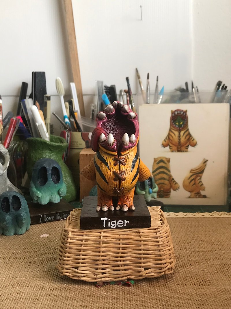 Tiger skin model - ของวางตกแต่ง - เรซิน สีส้ม