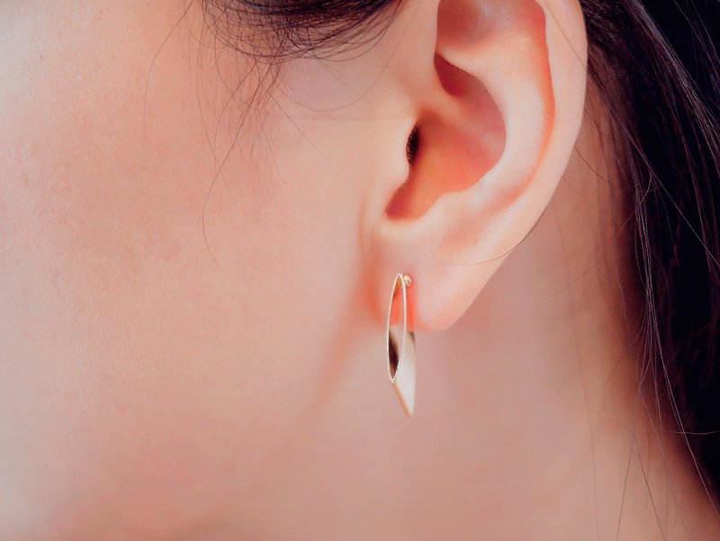 其他金屬 耳環/耳夾 金色 - 對稱 - 細長對稱  *耳環
