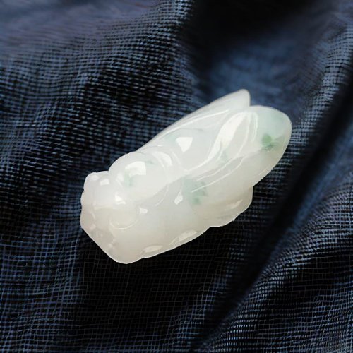 瓔珞珠寶盒 E.L.Jewelry Box 【一鳴驚人】冰綠翡翠蟬吊飾 | 天然緬甸玉翡翠A貨 | 送禮