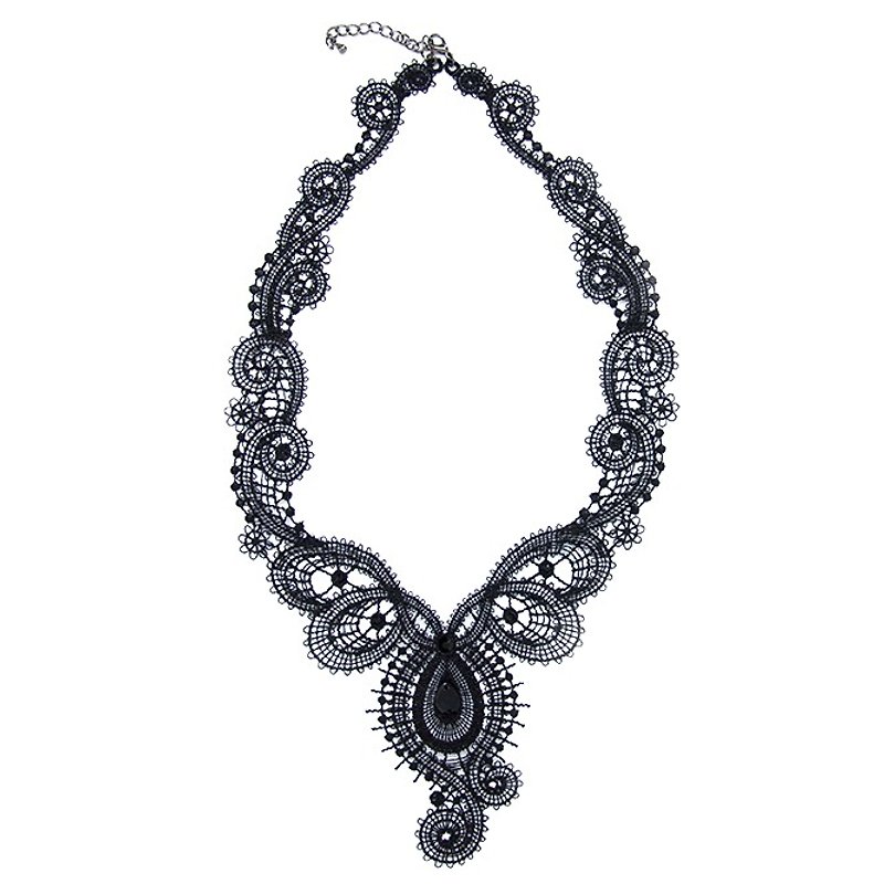 Classic embroidery lace necklace gift - Necklaces - Thread Black
