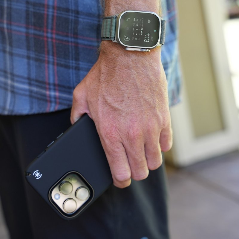 Speck iPhone 15/14 Pro Presidio2 Pro MagSafe磁吸柔觸感防摔殼 - 手機殼/手機套 - 塑膠 黑色