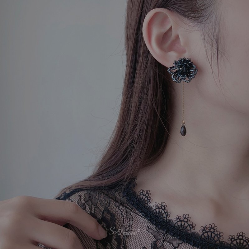 微光點點 -黑羽之舞水晶 兩戴式耳環 串珠玻璃珠耳夾/耳環 - 耳環/耳夾/耳骨夾 - 琉璃 黑色