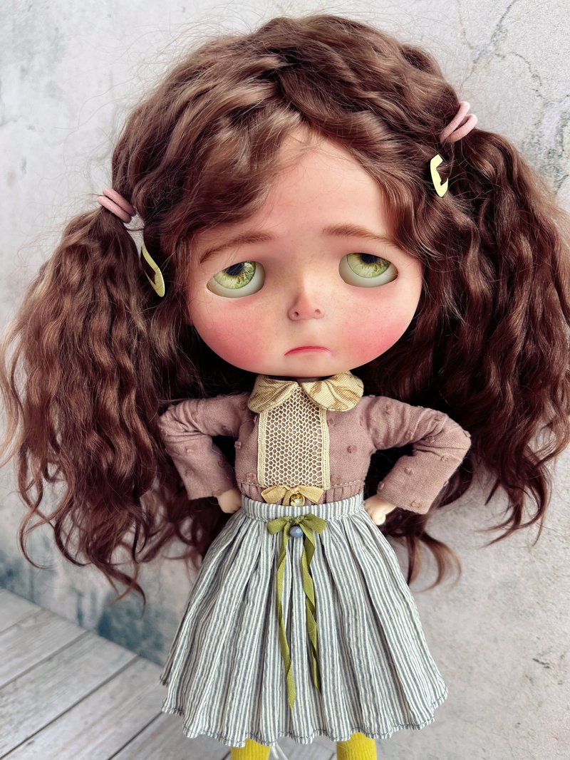 Custom blythe doll with natural hair - 公仔模型 - 塑膠 卡其色