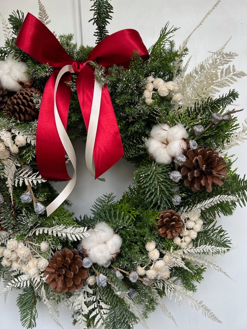 Snowy Christmas wreath - ช่อดอกไม้แห้ง - พืช/ดอกไม้ ขาว