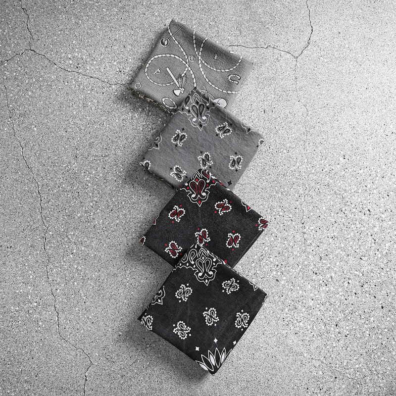 Vintage Bandana 美式方巾 / 古著方巾、方巾穿搭、古著變形蟲 - 手帕 - 棉．麻 黑色