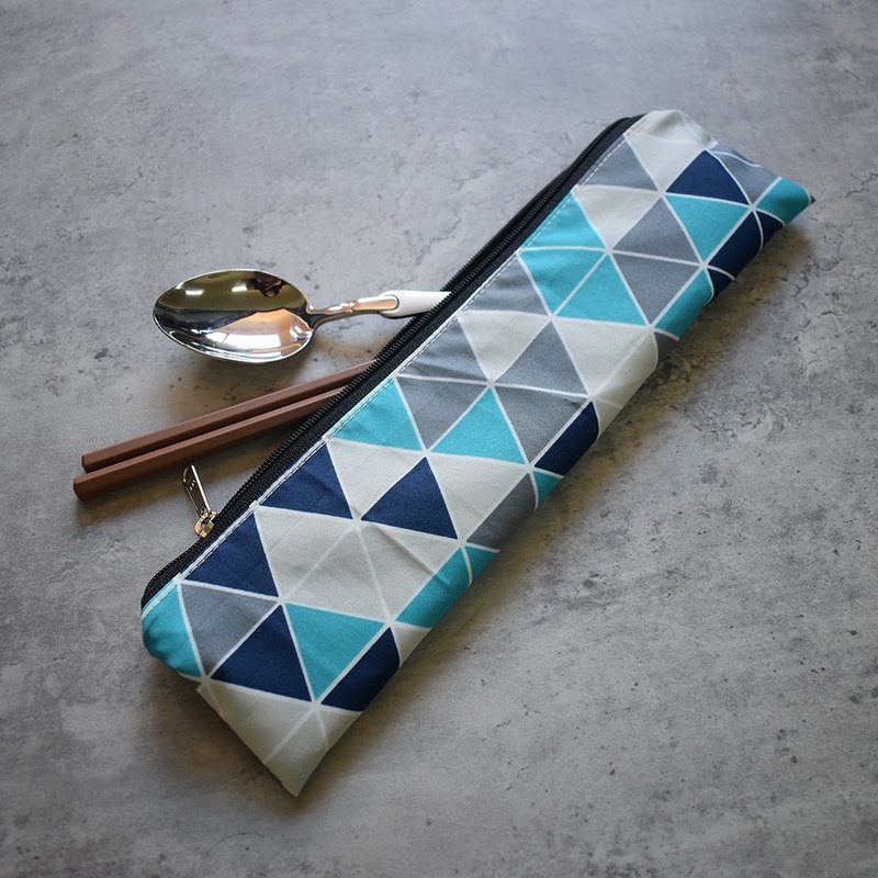 Out-and-out tableware set (chopstick bag + chopsticks + spoon)_triangle blue - ช้อนส้อม - ไนลอน สีน้ำเงิน