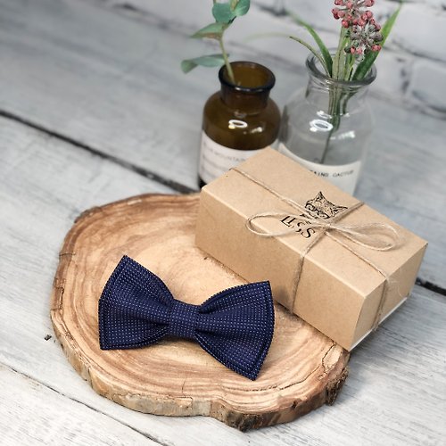 LissBowTies Vintage Bow Tie - Teenage Girl Gifts - Business Tie For Men - Wedding Attire