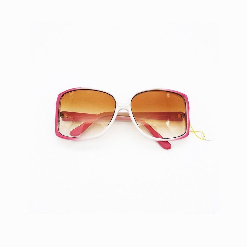 Window stripping glasses / handmade plate sunglasses no.17 vintage - กรอบแว่นตา - วัสดุอื่นๆ สีแดง