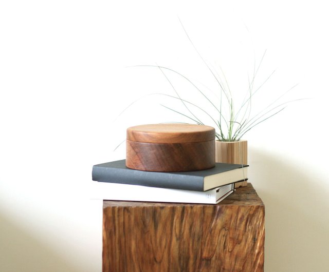 木製　欅　無垢材　くり抜き　茶櫃　蓋物　丸い箱　和風　ストレージボックス ae5ebce361226f4297e09de60b1006