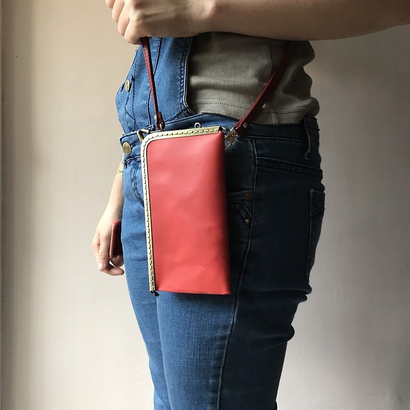 Universal mouth gold bag _ mobile phone bag _ leisure card layer _ can be hanging neck side back _ coral red - Messenger Bags & Sling Bags - Genuine Leather Red