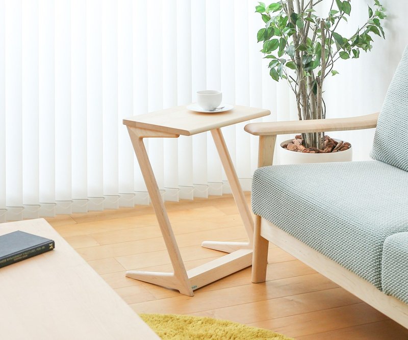 Ibata Interior ST Side Table - โต๊ะอาหาร - ไม้ สีนำ้ตาล