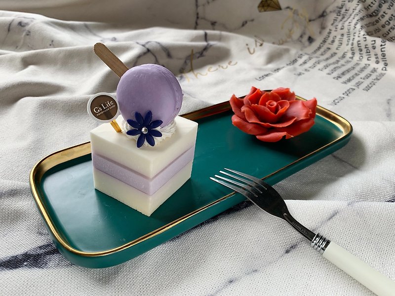 單入蛋糕香皂禮盒─紫色馬卡龍 - 沐浴露/番梘 - 植物．花 紫色