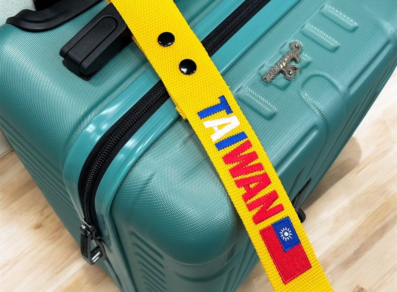 TAIWAN Embroidered Ribbon / A Ribbon from a Friendly Country / Flag Design - ป้ายสัมภาระ - งานปัก 