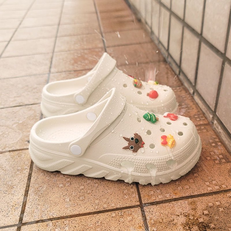 情侶防水洞洞涼拖鞋/布希鞋 小紅帽與大野狼-米白色 台灣製 - 雨鞋/防水鞋 - 防水材質 白色