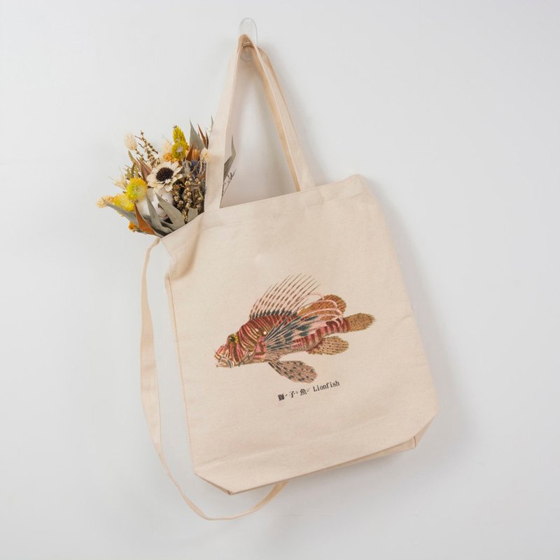 Slanted Shoulder Bag -  獅子魚 Lionfish - กระเป๋าแมสเซนเจอร์ - ผ้าฝ้าย/ผ้าลินิน สีกากี