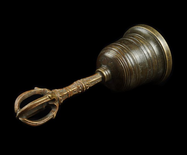 日本の東密法具 – 19世紀 江戸時代 金剛鈴（鈴の高さ16.5cm