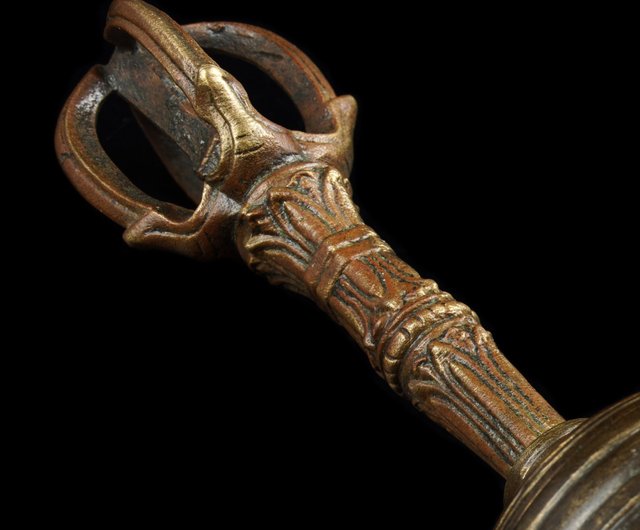 日本の東密法具 – 19世紀 江戸時代 金剛鈴（鈴の高さ16.5cm