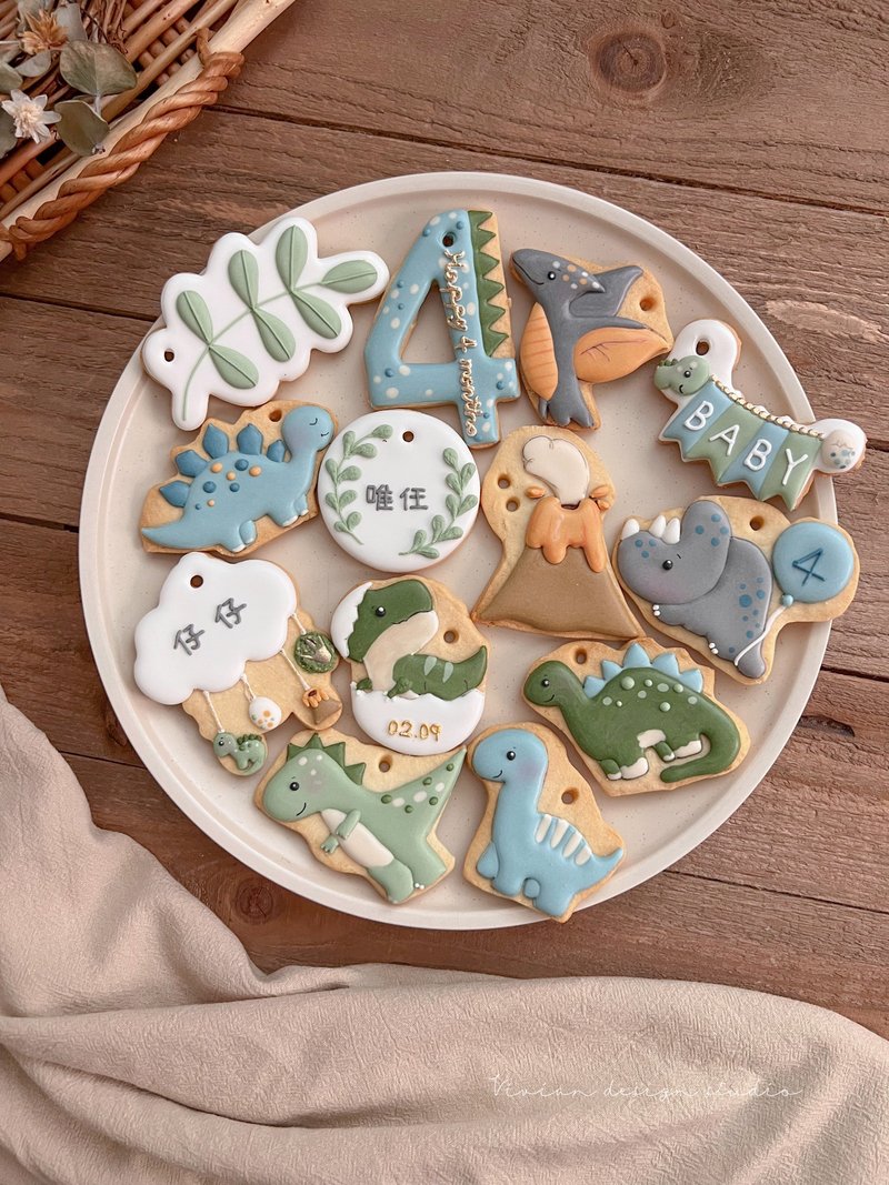 Dinosaur frosting biscuits salivary biscuits - คุกกี้ - อาหารสด หลากหลายสี