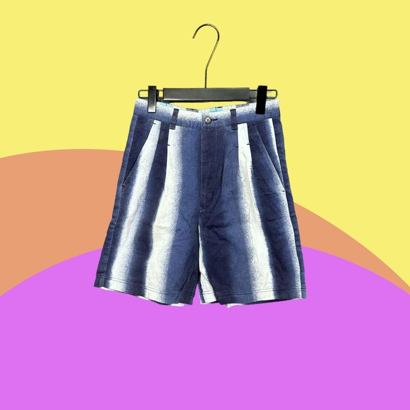 Second-hand gradient blue denim high waist shorts CA313 - กางเกงขาสั้น - เส้นใยสังเคราะห์ สีน้ำเงิน