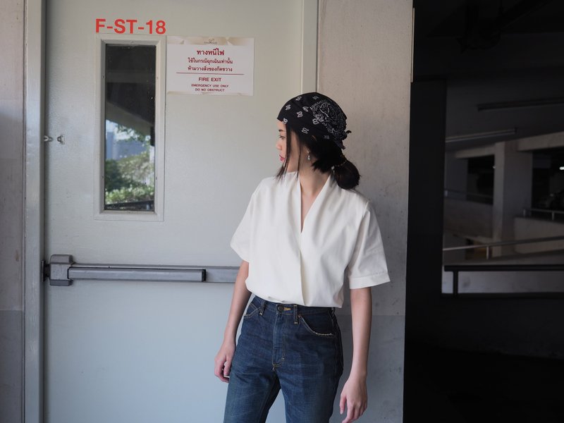 halve C top - 女上衣/長袖上衣 - 棉．麻 白色