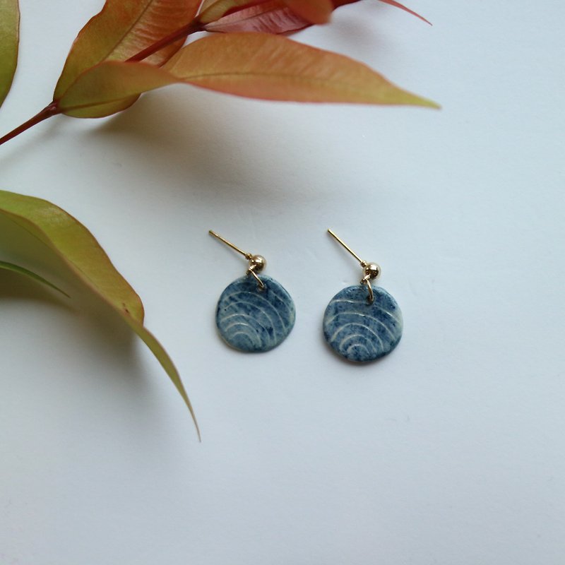 water wave ceramic earrings - Earrings & Clip-ons - Pottery 