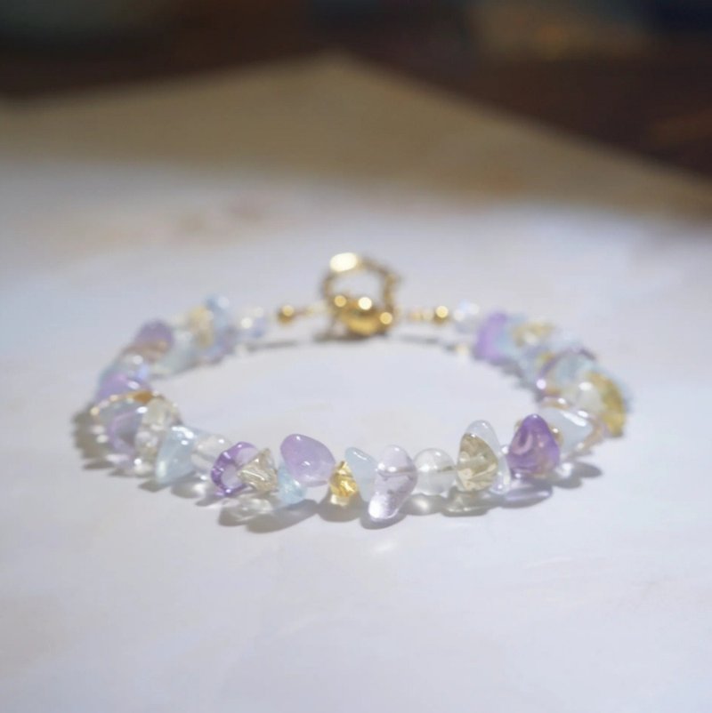 Band's Seaside Stone Bracelet - สร้อยข้อมือ - คริสตัล สีใส