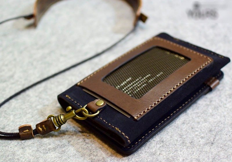 Handmade Leather Goods Black Grid ID Card Holder (Large Capacity) + Adjustable Neck Strap - ที่ใส่บัตรคล้องคอ - หนังแท้ 