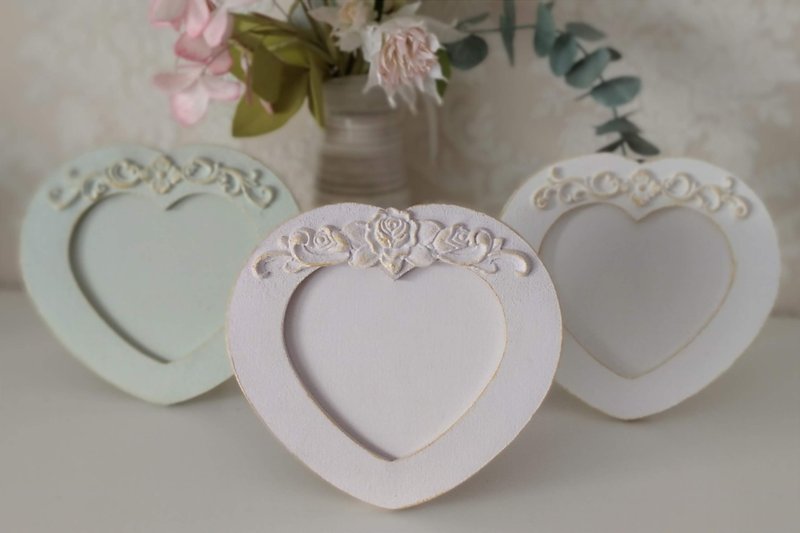相框 Photo frames in shape of heart in pastel color Picture frames Wedding gift - 相框/畫框 - 木頭 多色