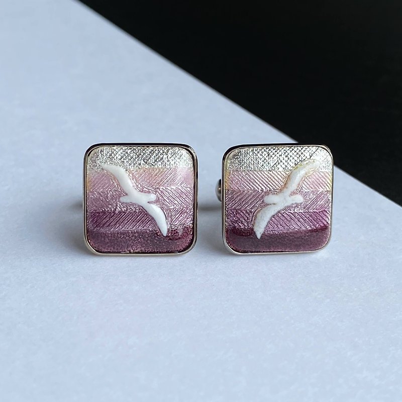 Seagull [Violet Violet] Cloisonne Cuff Button Cufflinks Pure Silver Foil Cloisonne - Cuff Links - Other Materials Purple