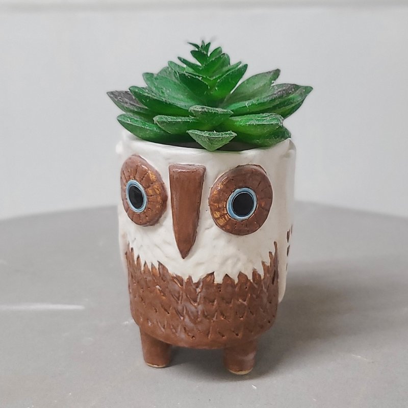 Tiki colorful owl pottery pot - เซรามิก - ดินเผา สีกากี