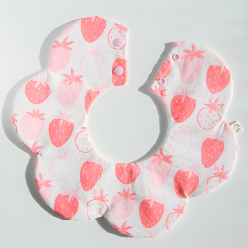 Pink strawberry baby bib and flower bag - ผ้ากันเปื้อน - ผ้าฝ้าย/ผ้าลินิน สึชมพู